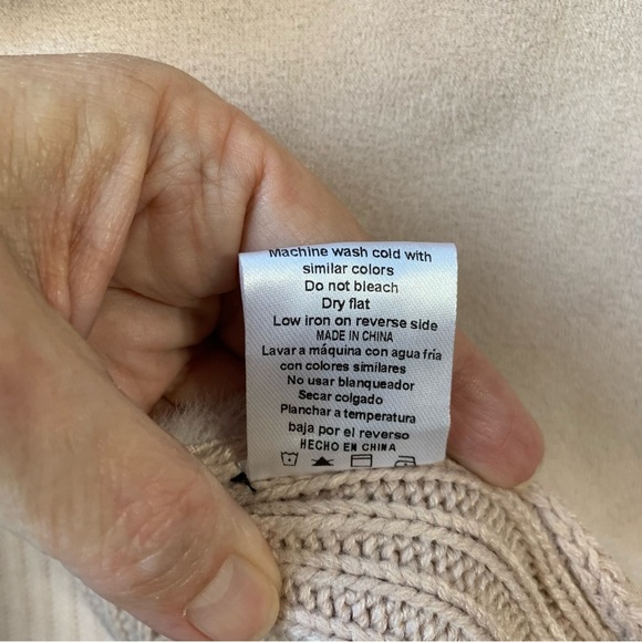 Twelfth Love blush pink sweater/suede jacket w faux‎ fur draped collar. Size M - Picture 9 of 9